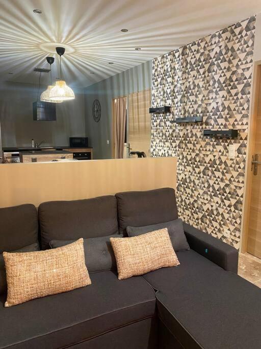 شقة Loft Pied De Coline Au Calme Ginasservis المظهر الخارجي الصورة