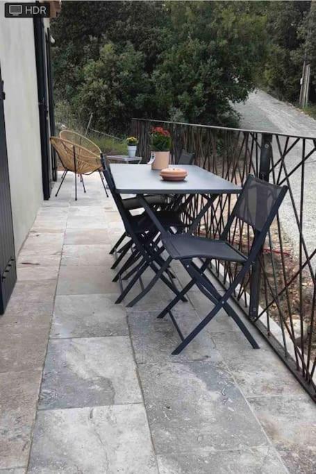 شقة Loft Pied De Coline Au Calme Ginasservis المظهر الخارجي الصورة